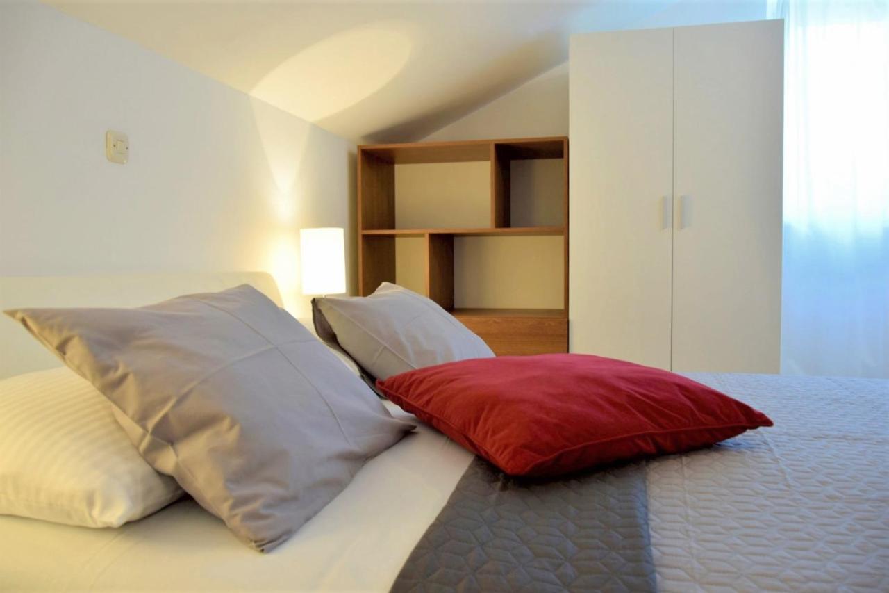 Apartments Muntidor Palit المظهر الخارجي الصورة