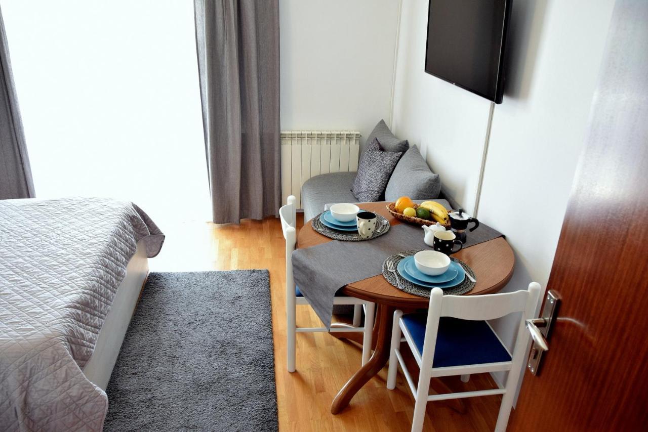 Apartments Muntidor Palit المظهر الخارجي الصورة