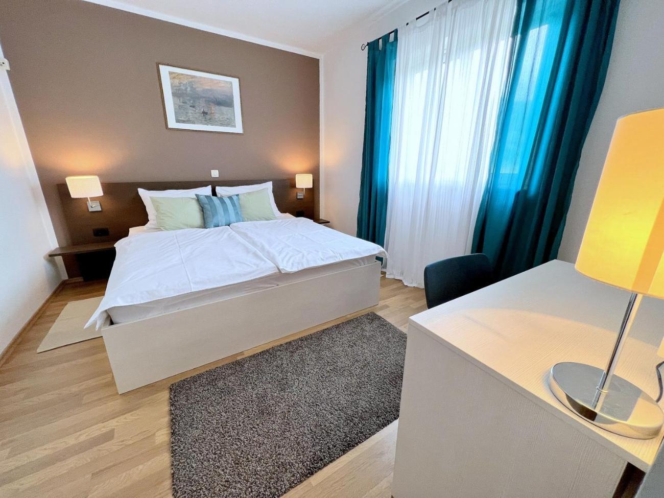 Apartments Muntidor Palit المظهر الخارجي الصورة